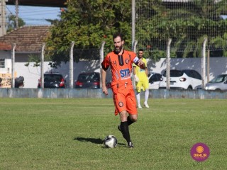
<a style='margin-left: 5px;' class='btn btn-xs btn-social btn-facebook' href='https://www.facebook.com/sharer/sharer.php?u=https://www.boladovale.com.br/imgs/800-800-90/conteudo/fotos/1544/img9656.jpg' rel='popup' data-width='500' data-height='400'><i class='fa fa-facebook'></i>Compartilhar <span class='hidden-xs'>no Facebook</span>
</a> 
<a class='btn btn-default btn-xs' target='_blank' href='imgs/800-800-90/conteudo/fotos/1544/img9656.jpg'>
<span class='glyphicon glyphicon-cloud-download'></span> Salvar
</a> 
<span></span>