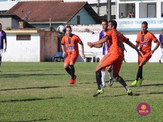 
<a style='margin-left: 5px;' class='btn btn-xs btn-social btn-facebook' href='https://www.facebook.com/sharer/sharer.php?u=https://www.boladovale.com.br/imgs/800-800-90/conteudo/fotos/1544/img9692.jpg' rel='popup' data-width='500' data-height='400'><i class='fa fa-facebook'></i>Compartilhar <span class='hidden-xs'>no Facebook</span>
</a> 
<a class='btn btn-default btn-xs' target='_blank' href='imgs/800-800-90/conteudo/fotos/1544/img9692.jpg'>
<span class='glyphicon glyphicon-cloud-download'></span> Salvar
</a> 
<span></span>