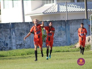 
<a style='margin-left: 5px;' class='btn btn-xs btn-social btn-facebook' href='https://www.facebook.com/sharer/sharer.php?u=https://www.boladovale.com.br/imgs/800-800-90/conteudo/fotos/1544/img9701.jpg' rel='popup' data-width='500' data-height='400'><i class='fa fa-facebook'></i>Compartilhar <span class='hidden-xs'>no Facebook</span>
</a> 
<a class='btn btn-default btn-xs' target='_blank' href='imgs/800-800-90/conteudo/fotos/1544/img9701.jpg'>
<span class='glyphicon glyphicon-cloud-download'></span> Salvar
</a> 
<span></span>