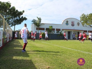 
<a style='margin-left: 5px;' class='btn btn-xs btn-social btn-facebook' href='https://www.facebook.com/sharer/sharer.php?u=https://www.boladovale.com.br/imgs/800-800-90/conteudo/fotos/1545/img7328.jpg' rel='popup' data-width='500' data-height='400'><i class='fa fa-facebook'></i>Compartilhar <span class='hidden-xs'>no Facebook</span>
</a> 
<a class='btn btn-default btn-xs' target='_blank' href='imgs/800-800-90/conteudo/fotos/1545/img7328.jpg'>
<span class='glyphicon glyphicon-cloud-download'></span> Salvar
</a> 
<span></span>
