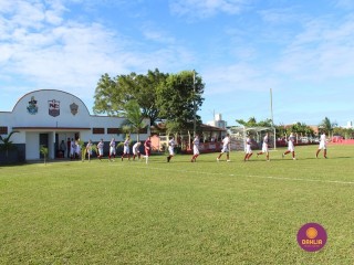 
<a style='margin-left: 5px;' class='btn btn-xs btn-social btn-facebook' href='https://www.facebook.com/sharer/sharer.php?u=https://www.boladovale.com.br/imgs/800-800-90/conteudo/fotos/1545/img7333.jpg' rel='popup' data-width='500' data-height='400'><i class='fa fa-facebook'></i>Compartilhar <span class='hidden-xs'>no Facebook</span>
</a> 
<a class='btn btn-default btn-xs' target='_blank' href='imgs/800-800-90/conteudo/fotos/1545/img7333.jpg'>
<span class='glyphicon glyphicon-cloud-download'></span> Salvar
</a> 
<span></span>