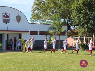 
<a style='margin-left: 5px;' class='btn btn-xs btn-social btn-facebook' href='https://www.facebook.com/sharer/sharer.php?u=https://www.boladovale.com.br/imgs/800-800-90/conteudo/fotos/1545/img7334.jpg' rel='popup' data-width='500' data-height='400'><i class='fa fa-facebook'></i>Compartilhar <span class='hidden-xs'>no Facebook</span>
</a> 
<a class='btn btn-default btn-xs' target='_blank' href='imgs/800-800-90/conteudo/fotos/1545/img7334.jpg'>
<span class='glyphicon glyphicon-cloud-download'></span> Salvar
</a> 
<span></span>