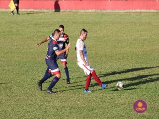
<a style='margin-left: 5px;' class='btn btn-xs btn-social btn-facebook' href='https://www.facebook.com/sharer/sharer.php?u=https://www.boladovale.com.br/imgs/800-800-90/conteudo/fotos/1545/img7416.jpg' rel='popup' data-width='500' data-height='400'><i class='fa fa-facebook'></i>Compartilhar <span class='hidden-xs'>no Facebook</span>
</a> 
<a class='btn btn-default btn-xs' target='_blank' href='imgs/800-800-90/conteudo/fotos/1545/img7416.jpg'>
<span class='glyphicon glyphicon-cloud-download'></span> Salvar
</a> 
<span></span>