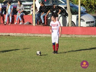 
<a style='margin-left: 5px;' class='btn btn-xs btn-social btn-facebook' href='https://www.facebook.com/sharer/sharer.php?u=https://www.boladovale.com.br/imgs/800-800-90/conteudo/fotos/1545/img7428.jpg' rel='popup' data-width='500' data-height='400'><i class='fa fa-facebook'></i>Compartilhar <span class='hidden-xs'>no Facebook</span>
</a> 
<a class='btn btn-default btn-xs' target='_blank' href='imgs/800-800-90/conteudo/fotos/1545/img7428.jpg'>
<span class='glyphicon glyphicon-cloud-download'></span> Salvar
</a> 
<span></span>