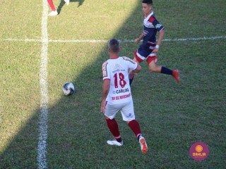 
<a style='margin-left: 5px;' class='btn btn-xs btn-social btn-facebook' href='https://www.facebook.com/sharer/sharer.php?u=https://www.boladovale.com.br/imgs/800-800-90/conteudo/fotos/1545/img7443.jpg' rel='popup' data-width='500' data-height='400'><i class='fa fa-facebook'></i>Compartilhar <span class='hidden-xs'>no Facebook</span>
</a> 
<a class='btn btn-default btn-xs' target='_blank' href='imgs/800-800-90/conteudo/fotos/1545/img7443.jpg'>
<span class='glyphicon glyphicon-cloud-download'></span> Salvar
</a> 
<span></span>