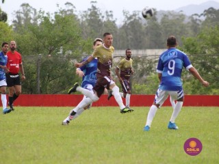 
<a style='margin-left: 5px;' class='btn btn-xs btn-social btn-facebook' href='https://www.facebook.com/sharer/sharer.php?u=https://www.boladovale.com.br/imgs/800-800-90/conteudo/fotos/1546/309.jpg' rel='popup' data-width='500' data-height='400'><i class='fa fa-facebook'></i>Compartilhar <span class='hidden-xs'>no Facebook</span>
</a> 
<a class='btn btn-default btn-xs' target='_blank' href='imgs/800-800-90/conteudo/fotos/1546/309.jpg'>
<span class='glyphicon glyphicon-cloud-download'></span> Salvar
</a> 
<span></span>
