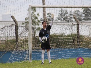 
<a style='margin-left: 5px;' class='btn btn-xs btn-social btn-facebook' href='https://www.facebook.com/sharer/sharer.php?u=https://www.boladovale.com.br/imgs/800-800-90/conteudo/fotos/1546/318.jpg' rel='popup' data-width='500' data-height='400'><i class='fa fa-facebook'></i>Compartilhar <span class='hidden-xs'>no Facebook</span>
</a> 
<a class='btn btn-default btn-xs' target='_blank' href='imgs/800-800-90/conteudo/fotos/1546/318.jpg'>
<span class='glyphicon glyphicon-cloud-download'></span> Salvar
</a> 
<span></span>
