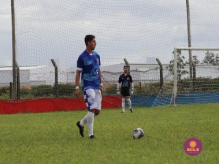 
<a style='margin-left: 5px;' class='btn btn-xs btn-social btn-facebook' href='https://www.facebook.com/sharer/sharer.php?u=https://www.boladovale.com.br/imgs/800-800-90/conteudo/fotos/1546/333.jpg' rel='popup' data-width='500' data-height='400'><i class='fa fa-facebook'></i>Compartilhar <span class='hidden-xs'>no Facebook</span>
</a> 
<a class='btn btn-default btn-xs' target='_blank' href='imgs/800-800-90/conteudo/fotos/1546/333.jpg'>
<span class='glyphicon glyphicon-cloud-download'></span> Salvar
</a> 
<span></span>