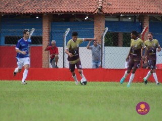 
<a style='margin-left: 5px;' class='btn btn-xs btn-social btn-facebook' href='https://www.facebook.com/sharer/sharer.php?u=https://www.boladovale.com.br/imgs/800-800-90/conteudo/fotos/1546/366.jpg' rel='popup' data-width='500' data-height='400'><i class='fa fa-facebook'></i>Compartilhar <span class='hidden-xs'>no Facebook</span>
</a> 
<a class='btn btn-default btn-xs' target='_blank' href='imgs/800-800-90/conteudo/fotos/1546/366.jpg'>
<span class='glyphicon glyphicon-cloud-download'></span> Salvar
</a> 
<span></span>