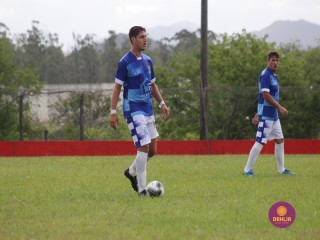 
<a style='margin-left: 5px;' class='btn btn-xs btn-social btn-facebook' href='https://www.facebook.com/sharer/sharer.php?u=https://www.boladovale.com.br/imgs/800-800-90/conteudo/fotos/1546/417.jpg' rel='popup' data-width='500' data-height='400'><i class='fa fa-facebook'></i>Compartilhar <span class='hidden-xs'>no Facebook</span>
</a> 
<a class='btn btn-default btn-xs' target='_blank' href='imgs/800-800-90/conteudo/fotos/1546/417.jpg'>
<span class='glyphicon glyphicon-cloud-download'></span> Salvar
</a> 
<span></span>