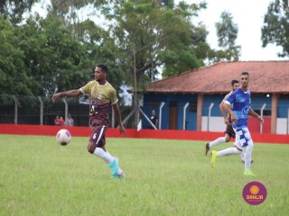 
<a style='margin-left: 5px;' class='btn btn-xs btn-social btn-facebook' href='https://www.facebook.com/sharer/sharer.php?u=https://www.boladovale.com.br/imgs/800-800-90/conteudo/fotos/1546/462.jpg' rel='popup' data-width='500' data-height='400'><i class='fa fa-facebook'></i>Compartilhar <span class='hidden-xs'>no Facebook</span>
</a> 
<a class='btn btn-default btn-xs' target='_blank' href='imgs/800-800-90/conteudo/fotos/1546/462.jpg'>
<span class='glyphicon glyphicon-cloud-download'></span> Salvar
</a> 
<span></span>