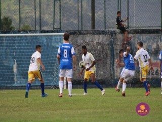 
<a style='margin-left: 5px;' class='btn btn-xs btn-social btn-facebook' href='https://www.facebook.com/sharer/sharer.php?u=https://www.boladovale.com.br/imgs/800-800-90/conteudo/fotos/1547/471.jpg' rel='popup' data-width='500' data-height='400'><i class='fa fa-facebook'></i>Compartilhar <span class='hidden-xs'>no Facebook</span>
</a> 
<a class='btn btn-default btn-xs' target='_blank' href='imgs/800-800-90/conteudo/fotos/1547/471.jpg'>
<span class='glyphicon glyphicon-cloud-download'></span> Salvar
</a> 
<span></span>