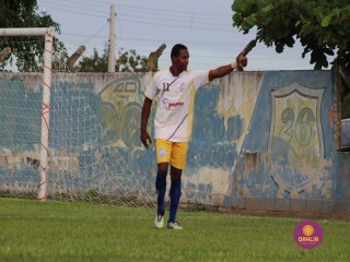 
<a style='margin-left: 5px;' class='btn btn-xs btn-social btn-facebook' href='https://www.facebook.com/sharer/sharer.php?u=https://www.boladovale.com.br/imgs/800-800-90/conteudo/fotos/1547/500.jpg' rel='popup' data-width='500' data-height='400'><i class='fa fa-facebook'></i>Compartilhar <span class='hidden-xs'>no Facebook</span>
</a> 
<a class='btn btn-default btn-xs' target='_blank' href='imgs/800-800-90/conteudo/fotos/1547/500.jpg'>
<span class='glyphicon glyphicon-cloud-download'></span> Salvar
</a> 
<span></span>