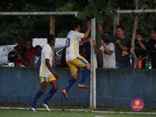 
<a style='margin-left: 5px;' class='btn btn-xs btn-social btn-facebook' href='https://www.facebook.com/sharer/sharer.php?u=https://www.boladovale.com.br/imgs/800-800-90/conteudo/fotos/1547/548.jpg' rel='popup' data-width='500' data-height='400'><i class='fa fa-facebook'></i>Compartilhar <span class='hidden-xs'>no Facebook</span>
</a> 
<a class='btn btn-default btn-xs' target='_blank' href='imgs/800-800-90/conteudo/fotos/1547/548.jpg'>
<span class='glyphicon glyphicon-cloud-download'></span> Salvar
</a> 
<span></span>