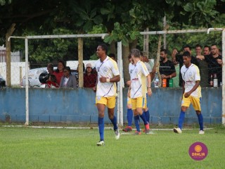 
<a style='margin-left: 5px;' class='btn btn-xs btn-social btn-facebook' href='https://www.facebook.com/sharer/sharer.php?u=https://www.boladovale.com.br/imgs/800-800-90/conteudo/fotos/1547/565.jpg' rel='popup' data-width='500' data-height='400'><i class='fa fa-facebook'></i>Compartilhar <span class='hidden-xs'>no Facebook</span>
</a> 
<a class='btn btn-default btn-xs' target='_blank' href='imgs/800-800-90/conteudo/fotos/1547/565.jpg'>
<span class='glyphicon glyphicon-cloud-download'></span> Salvar
</a> 
<span></span>