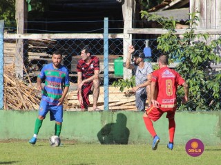 
<a style='margin-left: 5px;' class='btn btn-xs btn-social btn-facebook' href='https://www.facebook.com/sharer/sharer.php?u=https://www.boladovale.com.br/imgs/800-800-90/conteudo/fotos/1548/img7529.jpg' rel='popup' data-width='500' data-height='400'><i class='fa fa-facebook'></i>Compartilhar <span class='hidden-xs'>no Facebook</span>
</a> 
<a class='btn btn-default btn-xs' target='_blank' href='imgs/800-800-90/conteudo/fotos/1548/img7529.jpg'>
<span class='glyphicon glyphicon-cloud-download'></span> Salvar
</a> 
<span></span>