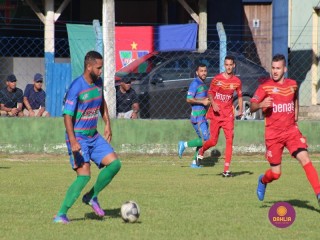 
<a style='margin-left: 5px;' class='btn btn-xs btn-social btn-facebook' href='https://www.facebook.com/sharer/sharer.php?u=https://www.boladovale.com.br/imgs/800-800-90/conteudo/fotos/1548/img7530.jpg' rel='popup' data-width='500' data-height='400'><i class='fa fa-facebook'></i>Compartilhar <span class='hidden-xs'>no Facebook</span>
</a> 
<a class='btn btn-default btn-xs' target='_blank' href='imgs/800-800-90/conteudo/fotos/1548/img7530.jpg'>
<span class='glyphicon glyphicon-cloud-download'></span> Salvar
</a> 
<span></span>