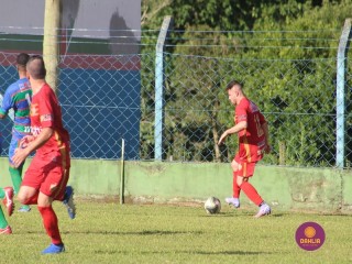 
<a style='margin-left: 5px;' class='btn btn-xs btn-social btn-facebook' href='https://www.facebook.com/sharer/sharer.php?u=https://www.boladovale.com.br/imgs/800-800-90/conteudo/fotos/1548/img7545.jpg' rel='popup' data-width='500' data-height='400'><i class='fa fa-facebook'></i>Compartilhar <span class='hidden-xs'>no Facebook</span>
</a> 
<a class='btn btn-default btn-xs' target='_blank' href='imgs/800-800-90/conteudo/fotos/1548/img7545.jpg'>
<span class='glyphicon glyphicon-cloud-download'></span> Salvar
</a> 
<span></span>