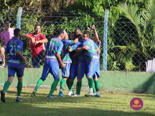 
<a style='margin-left: 5px;' class='btn btn-xs btn-social btn-facebook' href='https://www.facebook.com/sharer/sharer.php?u=https://www.boladovale.com.br/imgs/800-800-90/conteudo/fotos/1548/img7553.jpg' rel='popup' data-width='500' data-height='400'><i class='fa fa-facebook'></i>Compartilhar <span class='hidden-xs'>no Facebook</span>
</a> 
<a class='btn btn-default btn-xs' target='_blank' href='imgs/800-800-90/conteudo/fotos/1548/img7553.jpg'>
<span class='glyphicon glyphicon-cloud-download'></span> Salvar
</a> 
<span></span>