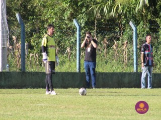 
<a style='margin-left: 5px;' class='btn btn-xs btn-social btn-facebook' href='https://www.facebook.com/sharer/sharer.php?u=https://www.boladovale.com.br/imgs/800-800-90/conteudo/fotos/1548/img7577.jpg' rel='popup' data-width='500' data-height='400'><i class='fa fa-facebook'></i>Compartilhar <span class='hidden-xs'>no Facebook</span>
</a> 
<a class='btn btn-default btn-xs' target='_blank' href='imgs/800-800-90/conteudo/fotos/1548/img7577.jpg'>
<span class='glyphicon glyphicon-cloud-download'></span> Salvar
</a> 
<span></span>