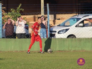 
<a style='margin-left: 5px;' class='btn btn-xs btn-social btn-facebook' href='https://www.facebook.com/sharer/sharer.php?u=https://www.boladovale.com.br/imgs/800-800-90/conteudo/fotos/1548/img7652.jpg' rel='popup' data-width='500' data-height='400'><i class='fa fa-facebook'></i>Compartilhar <span class='hidden-xs'>no Facebook</span>
</a> 
<a class='btn btn-default btn-xs' target='_blank' href='imgs/800-800-90/conteudo/fotos/1548/img7652.jpg'>
<span class='glyphicon glyphicon-cloud-download'></span> Salvar
</a> 
<span></span>