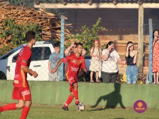 
<a style='margin-left: 5px;' class='btn btn-xs btn-social btn-facebook' href='https://www.facebook.com/sharer/sharer.php?u=https://www.boladovale.com.br/imgs/800-800-90/conteudo/fotos/1548/img7669.jpg' rel='popup' data-width='500' data-height='400'><i class='fa fa-facebook'></i>Compartilhar <span class='hidden-xs'>no Facebook</span>
</a> 
<a class='btn btn-default btn-xs' target='_blank' href='imgs/800-800-90/conteudo/fotos/1548/img7669.jpg'>
<span class='glyphicon glyphicon-cloud-download'></span> Salvar
</a> 
<span></span>