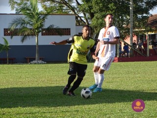 
<a style='margin-left: 5px;' class='btn btn-xs btn-social btn-facebook' href='https://www.facebook.com/sharer/sharer.php?u=https://www.boladovale.com.br/imgs/800-800-90/conteudo/fotos/1549/dsc02050.jpg' rel='popup' data-width='500' data-height='400'><i class='fa fa-facebook'></i>Compartilhar <span class='hidden-xs'>no Facebook</span>
</a> 
<a class='btn btn-default btn-xs' target='_blank' href='imgs/800-800-90/conteudo/fotos/1549/dsc02050.jpg'>
<span class='glyphicon glyphicon-cloud-download'></span> Salvar
</a> 
<span></span>