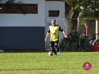 
<a style='margin-left: 5px;' class='btn btn-xs btn-social btn-facebook' href='https://www.facebook.com/sharer/sharer.php?u=https://www.boladovale.com.br/imgs/800-800-90/conteudo/fotos/1549/dsc02062.jpg' rel='popup' data-width='500' data-height='400'><i class='fa fa-facebook'></i>Compartilhar <span class='hidden-xs'>no Facebook</span>
</a> 
<a class='btn btn-default btn-xs' target='_blank' href='imgs/800-800-90/conteudo/fotos/1549/dsc02062.jpg'>
<span class='glyphicon glyphicon-cloud-download'></span> Salvar
</a> 
<span></span>