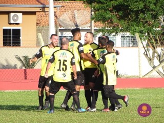 
<a style='margin-left: 5px;' class='btn btn-xs btn-social btn-facebook' href='https://www.facebook.com/sharer/sharer.php?u=https://www.boladovale.com.br/imgs/800-800-90/conteudo/fotos/1549/dsc02074.jpg' rel='popup' data-width='500' data-height='400'><i class='fa fa-facebook'></i>Compartilhar <span class='hidden-xs'>no Facebook</span>
</a> 
<a class='btn btn-default btn-xs' target='_blank' href='imgs/800-800-90/conteudo/fotos/1549/dsc02074.jpg'>
<span class='glyphicon glyphicon-cloud-download'></span> Salvar
</a> 
<span></span>