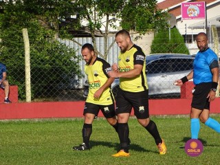 
<a style='margin-left: 5px;' class='btn btn-xs btn-social btn-facebook' href='https://www.facebook.com/sharer/sharer.php?u=https://www.boladovale.com.br/imgs/800-800-90/conteudo/fotos/1549/dsc02078.jpg' rel='popup' data-width='500' data-height='400'><i class='fa fa-facebook'></i>Compartilhar <span class='hidden-xs'>no Facebook</span>
</a> 
<a class='btn btn-default btn-xs' target='_blank' href='imgs/800-800-90/conteudo/fotos/1549/dsc02078.jpg'>
<span class='glyphicon glyphicon-cloud-download'></span> Salvar
</a> 
<span></span>