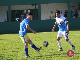 
<a style='margin-left: 5px;' class='btn btn-xs btn-social btn-facebook' href='https://www.facebook.com/sharer/sharer.php?u=https://www.boladovale.com.br/imgs/800-800-90/conteudo/fotos/1551/img0992.jpg' rel='popup' data-width='500' data-height='400'><i class='fa fa-facebook'></i>Compartilhar <span class='hidden-xs'>no Facebook</span>
</a> 
<a class='btn btn-default btn-xs' target='_blank' href='imgs/800-800-90/conteudo/fotos/1551/img0992.jpg'>
<span class='glyphicon glyphicon-cloud-download'></span> Salvar
</a> 
<span></span>