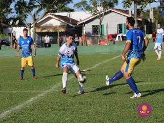 
<a style='margin-left: 5px;' class='btn btn-xs btn-social btn-facebook' href='https://www.facebook.com/sharer/sharer.php?u=https://www.boladovale.com.br/imgs/800-800-90/conteudo/fotos/1551/img1045.jpg' rel='popup' data-width='500' data-height='400'><i class='fa fa-facebook'></i>Compartilhar <span class='hidden-xs'>no Facebook</span>
</a> 
<a class='btn btn-default btn-xs' target='_blank' href='imgs/800-800-90/conteudo/fotos/1551/img1045.jpg'>
<span class='glyphicon glyphicon-cloud-download'></span> Salvar
</a> 
<span></span>
