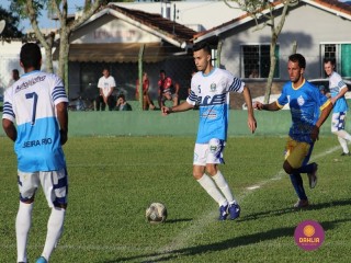 
<a style='margin-left: 5px;' class='btn btn-xs btn-social btn-facebook' href='https://www.facebook.com/sharer/sharer.php?u=https://www.boladovale.com.br/imgs/800-800-90/conteudo/fotos/1551/img1071.jpg' rel='popup' data-width='500' data-height='400'><i class='fa fa-facebook'></i>Compartilhar <span class='hidden-xs'>no Facebook</span>
</a> 
<a class='btn btn-default btn-xs' target='_blank' href='imgs/800-800-90/conteudo/fotos/1551/img1071.jpg'>
<span class='glyphicon glyphicon-cloud-download'></span> Salvar
</a> 
<span></span>