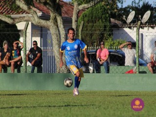 
<a style='margin-left: 5px;' class='btn btn-xs btn-social btn-facebook' href='https://www.facebook.com/sharer/sharer.php?u=https://www.boladovale.com.br/imgs/800-800-90/conteudo/fotos/1551/img1075.jpg' rel='popup' data-width='500' data-height='400'><i class='fa fa-facebook'></i>Compartilhar <span class='hidden-xs'>no Facebook</span>
</a> 
<a class='btn btn-default btn-xs' target='_blank' href='imgs/800-800-90/conteudo/fotos/1551/img1075.jpg'>
<span class='glyphicon glyphicon-cloud-download'></span> Salvar
</a> 
<span></span>