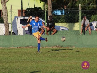 
<a style='margin-left: 5px;' class='btn btn-xs btn-social btn-facebook' href='https://www.facebook.com/sharer/sharer.php?u=https://www.boladovale.com.br/imgs/800-800-90/conteudo/fotos/1551/img1092.jpg' rel='popup' data-width='500' data-height='400'><i class='fa fa-facebook'></i>Compartilhar <span class='hidden-xs'>no Facebook</span>
</a> 
<a class='btn btn-default btn-xs' target='_blank' href='imgs/800-800-90/conteudo/fotos/1551/img1092.jpg'>
<span class='glyphicon glyphicon-cloud-download'></span> Salvar
</a> 
<span></span>