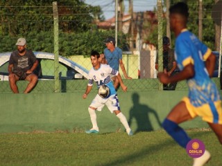 
<a style='margin-left: 5px;' class='btn btn-xs btn-social btn-facebook' href='https://www.facebook.com/sharer/sharer.php?u=https://www.boladovale.com.br/imgs/800-800-90/conteudo/fotos/1551/img1166.jpg' rel='popup' data-width='500' data-height='400'><i class='fa fa-facebook'></i>Compartilhar <span class='hidden-xs'>no Facebook</span>
</a> 
<a class='btn btn-default btn-xs' target='_blank' href='imgs/800-800-90/conteudo/fotos/1551/img1166.jpg'>
<span class='glyphicon glyphicon-cloud-download'></span> Salvar
</a> 
<span></span>