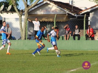 
<a style='margin-left: 5px;' class='btn btn-xs btn-social btn-facebook' href='https://www.facebook.com/sharer/sharer.php?u=https://www.boladovale.com.br/imgs/800-800-90/conteudo/fotos/1551/img7875.jpg' rel='popup' data-width='500' data-height='400'><i class='fa fa-facebook'></i>Compartilhar <span class='hidden-xs'>no Facebook</span>
</a> 
<a class='btn btn-default btn-xs' target='_blank' href='imgs/800-800-90/conteudo/fotos/1551/img7875.jpg'>
<span class='glyphicon glyphicon-cloud-download'></span> Salvar
</a> 
<span></span>