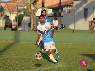 
<a style='margin-left: 5px;' class='btn btn-xs btn-social btn-facebook' href='https://www.facebook.com/sharer/sharer.php?u=https://www.boladovale.com.br/imgs/800-800-90/conteudo/fotos/1551/img7920.jpg' rel='popup' data-width='500' data-height='400'><i class='fa fa-facebook'></i>Compartilhar <span class='hidden-xs'>no Facebook</span>
</a> 
<a class='btn btn-default btn-xs' target='_blank' href='imgs/800-800-90/conteudo/fotos/1551/img7920.jpg'>
<span class='glyphicon glyphicon-cloud-download'></span> Salvar
</a> 
<span></span>