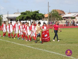 
<a style='margin-left: 5px;' class='btn btn-xs btn-social btn-facebook' href='https://www.facebook.com/sharer/sharer.php?u=https://www.boladovale.com.br/imgs/800-800-90/conteudo/fotos/1552/img1231.jpg' rel='popup' data-width='500' data-height='400'><i class='fa fa-facebook'></i>Compartilhar <span class='hidden-xs'>no Facebook</span>
</a> 
<a class='btn btn-default btn-xs' target='_blank' href='imgs/800-800-90/conteudo/fotos/1552/img1231.jpg'>
<span class='glyphicon glyphicon-cloud-download'></span> Salvar
</a> 
<span></span>