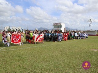 
<a style='margin-left: 5px;' class='btn btn-xs btn-social btn-facebook' href='https://www.facebook.com/sharer/sharer.php?u=https://www.boladovale.com.br/imgs/800-800-90/conteudo/fotos/1552/img1262.jpg' rel='popup' data-width='500' data-height='400'><i class='fa fa-facebook'></i>Compartilhar <span class='hidden-xs'>no Facebook</span>
</a> 
<a class='btn btn-default btn-xs' target='_blank' href='imgs/800-800-90/conteudo/fotos/1552/img1262.jpg'>
<span class='glyphicon glyphicon-cloud-download'></span> Salvar
</a> 
<span></span>