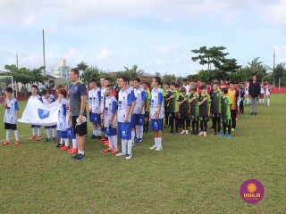 
<a style='margin-left: 5px;' class='btn btn-xs btn-social btn-facebook' href='https://www.facebook.com/sharer/sharer.php?u=https://www.boladovale.com.br/imgs/800-800-90/conteudo/fotos/1552/img1277.jpg' rel='popup' data-width='500' data-height='400'><i class='fa fa-facebook'></i>Compartilhar <span class='hidden-xs'>no Facebook</span>
</a> 
<a class='btn btn-default btn-xs' target='_blank' href='imgs/800-800-90/conteudo/fotos/1552/img1277.jpg'>
<span class='glyphicon glyphicon-cloud-download'></span> Salvar
</a> 
<span></span>