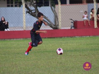 
<a style='margin-left: 5px;' class='btn btn-xs btn-social btn-facebook' href='https://www.facebook.com/sharer/sharer.php?u=https://www.boladovale.com.br/imgs/800-800-90/conteudo/fotos/1553/img1363.jpg' rel='popup' data-width='500' data-height='400'><i class='fa fa-facebook'></i>Compartilhar <span class='hidden-xs'>no Facebook</span>
</a> 
<a class='btn btn-default btn-xs' target='_blank' href='imgs/800-800-90/conteudo/fotos/1553/img1363.jpg'>
<span class='glyphicon glyphicon-cloud-download'></span> Salvar
</a> 
<span></span>