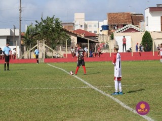
<a style='margin-left: 5px;' class='btn btn-xs btn-social btn-facebook' href='https://www.facebook.com/sharer/sharer.php?u=https://www.boladovale.com.br/imgs/800-800-90/conteudo/fotos/1553/img1373.jpg' rel='popup' data-width='500' data-height='400'><i class='fa fa-facebook'></i>Compartilhar <span class='hidden-xs'>no Facebook</span>
</a> 
<a class='btn btn-default btn-xs' target='_blank' href='imgs/800-800-90/conteudo/fotos/1553/img1373.jpg'>
<span class='glyphicon glyphicon-cloud-download'></span> Salvar
</a> 
<span></span>
