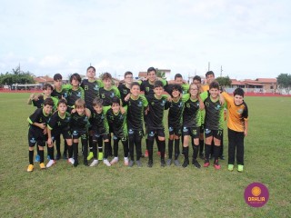 
<a style='margin-left: 5px;' class='btn btn-xs btn-social btn-facebook' href='https://www.facebook.com/sharer/sharer.php?u=https://www.boladovale.com.br/imgs/800-800-90/conteudo/fotos/1553/img1409.jpg' rel='popup' data-width='500' data-height='400'><i class='fa fa-facebook'></i>Compartilhar <span class='hidden-xs'>no Facebook</span>
</a> 
<a class='btn btn-default btn-xs' target='_blank' href='imgs/800-800-90/conteudo/fotos/1553/img1409.jpg'>
<span class='glyphicon glyphicon-cloud-download'></span> Salvar
</a> 
<span></span>