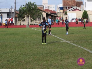 
<a style='margin-left: 5px;' class='btn btn-xs btn-social btn-facebook' href='https://www.facebook.com/sharer/sharer.php?u=https://www.boladovale.com.br/imgs/800-800-90/conteudo/fotos/1553/img1414.jpg' rel='popup' data-width='500' data-height='400'><i class='fa fa-facebook'></i>Compartilhar <span class='hidden-xs'>no Facebook</span>
</a> 
<a class='btn btn-default btn-xs' target='_blank' href='imgs/800-800-90/conteudo/fotos/1553/img1414.jpg'>
<span class='glyphicon glyphicon-cloud-download'></span> Salvar
</a> 
<span></span>