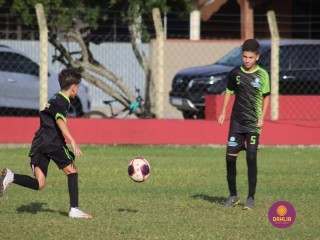 
<a style='margin-left: 5px;' class='btn btn-xs btn-social btn-facebook' href='https://www.facebook.com/sharer/sharer.php?u=https://www.boladovale.com.br/imgs/800-800-90/conteudo/fotos/1553/img1465.jpg' rel='popup' data-width='500' data-height='400'><i class='fa fa-facebook'></i>Compartilhar <span class='hidden-xs'>no Facebook</span>
</a> 
<a class='btn btn-default btn-xs' target='_blank' href='imgs/800-800-90/conteudo/fotos/1553/img1465.jpg'>
<span class='glyphicon glyphicon-cloud-download'></span> Salvar
</a> 
<span></span>