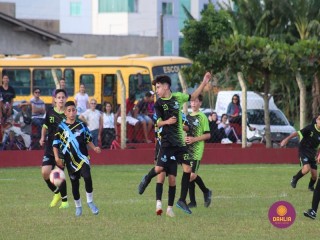 
<a style='margin-left: 5px;' class='btn btn-xs btn-social btn-facebook' href='https://www.facebook.com/sharer/sharer.php?u=https://www.boladovale.com.br/imgs/800-800-90/conteudo/fotos/1553/img1471.jpg' rel='popup' data-width='500' data-height='400'><i class='fa fa-facebook'></i>Compartilhar <span class='hidden-xs'>no Facebook</span>
</a> 
<a class='btn btn-default btn-xs' target='_blank' href='imgs/800-800-90/conteudo/fotos/1553/img1471.jpg'>
<span class='glyphicon glyphicon-cloud-download'></span> Salvar
</a> 
<span></span>