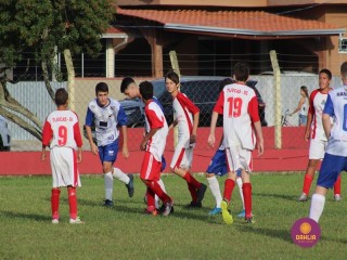 
<a style='margin-left: 5px;' class='btn btn-xs btn-social btn-facebook' href='https://www.facebook.com/sharer/sharer.php?u=https://www.boladovale.com.br/imgs/800-800-90/conteudo/fotos/1553/img1501.jpg' rel='popup' data-width='500' data-height='400'><i class='fa fa-facebook'></i>Compartilhar <span class='hidden-xs'>no Facebook</span>
</a> 
<a class='btn btn-default btn-xs' target='_blank' href='imgs/800-800-90/conteudo/fotos/1553/img1501.jpg'>
<span class='glyphicon glyphicon-cloud-download'></span> Salvar
</a> 
<span></span>