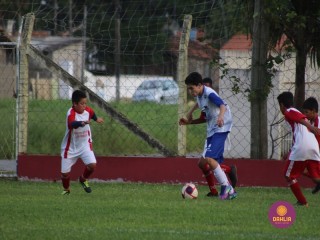 
<a style='margin-left: 5px;' class='btn btn-xs btn-social btn-facebook' href='https://www.facebook.com/sharer/sharer.php?u=https://www.boladovale.com.br/imgs/800-800-90/conteudo/fotos/1553/img1519.jpg' rel='popup' data-width='500' data-height='400'><i class='fa fa-facebook'></i>Compartilhar <span class='hidden-xs'>no Facebook</span>
</a> 
<a class='btn btn-default btn-xs' target='_blank' href='imgs/800-800-90/conteudo/fotos/1553/img1519.jpg'>
<span class='glyphicon glyphicon-cloud-download'></span> Salvar
</a> 
<span></span>