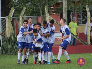 
<a style='margin-left: 5px;' class='btn btn-xs btn-social btn-facebook' href='https://www.facebook.com/sharer/sharer.php?u=https://www.boladovale.com.br/imgs/800-800-90/conteudo/fotos/1553/img1559.jpg' rel='popup' data-width='500' data-height='400'><i class='fa fa-facebook'></i>Compartilhar <span class='hidden-xs'>no Facebook</span>
</a> 
<a class='btn btn-default btn-xs' target='_blank' href='imgs/800-800-90/conteudo/fotos/1553/img1559.jpg'>
<span class='glyphicon glyphicon-cloud-download'></span> Salvar
</a> 
<span></span>